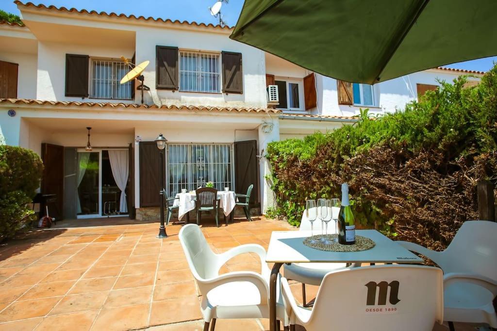 Hébergement de vacances Cl11 Townhouse With Sea Views *